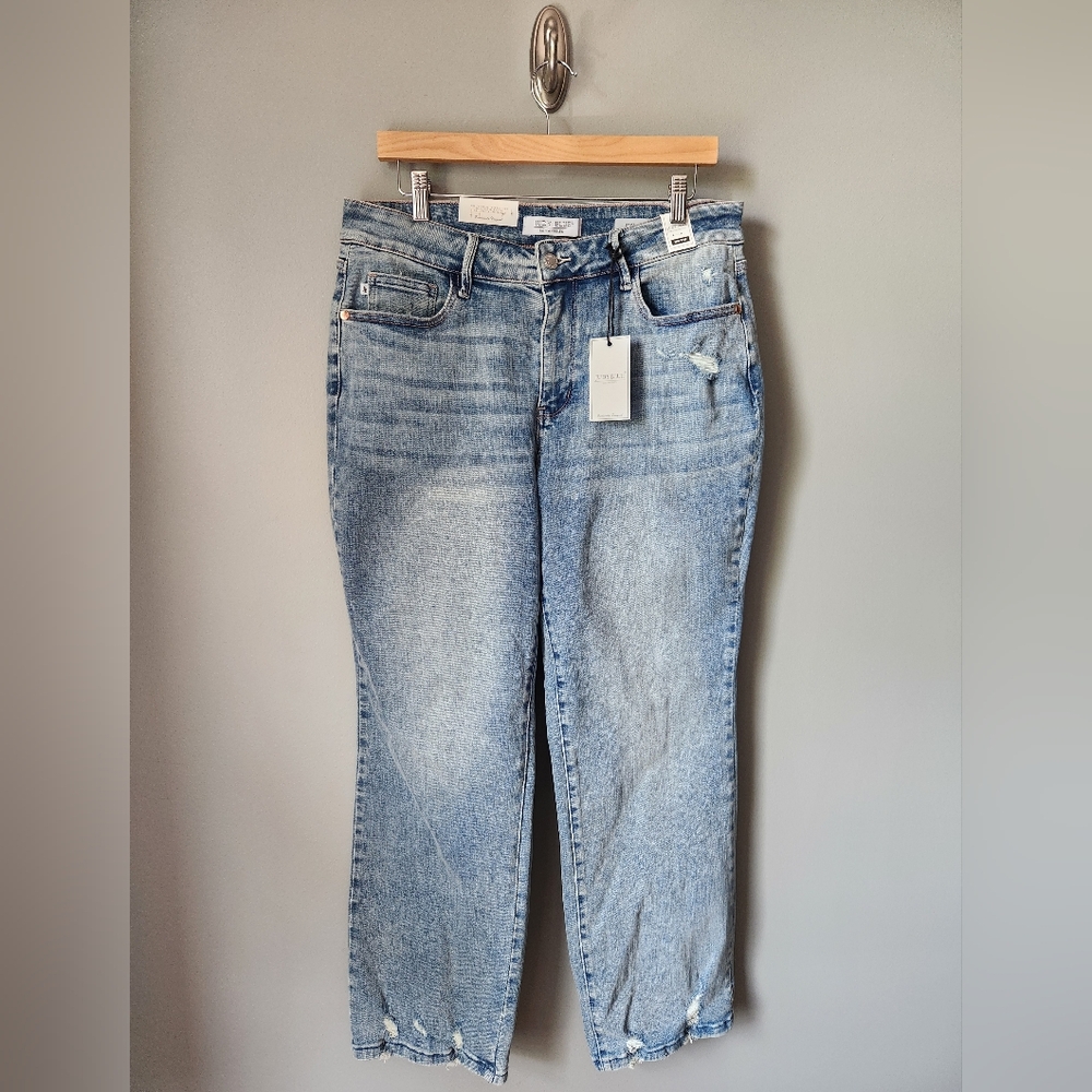 Judy Blue Straight Leg Mid Rise Jeans Size 14W NWT
